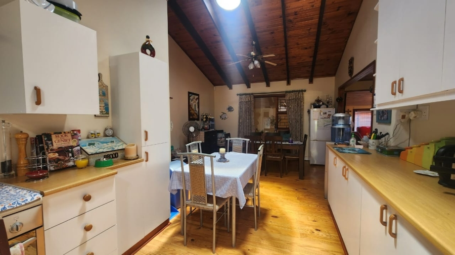 4 Bedroom Property for Sale in Keurboomstrand Western Cape